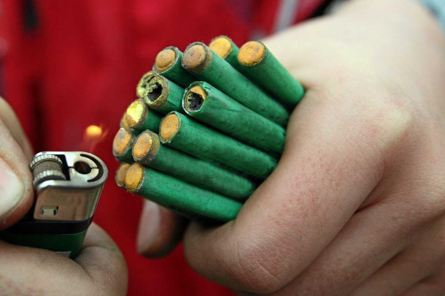 Вы петарды взрывали?